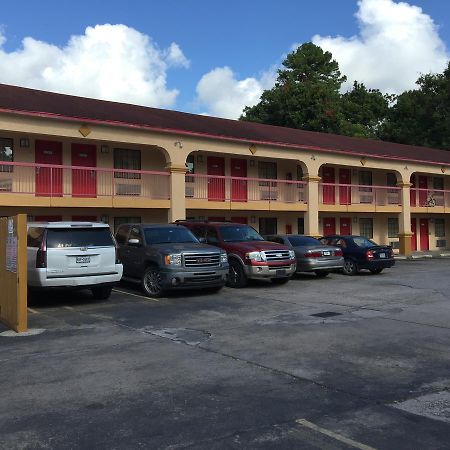 Regency Inn And Suites Houston Esterno foto